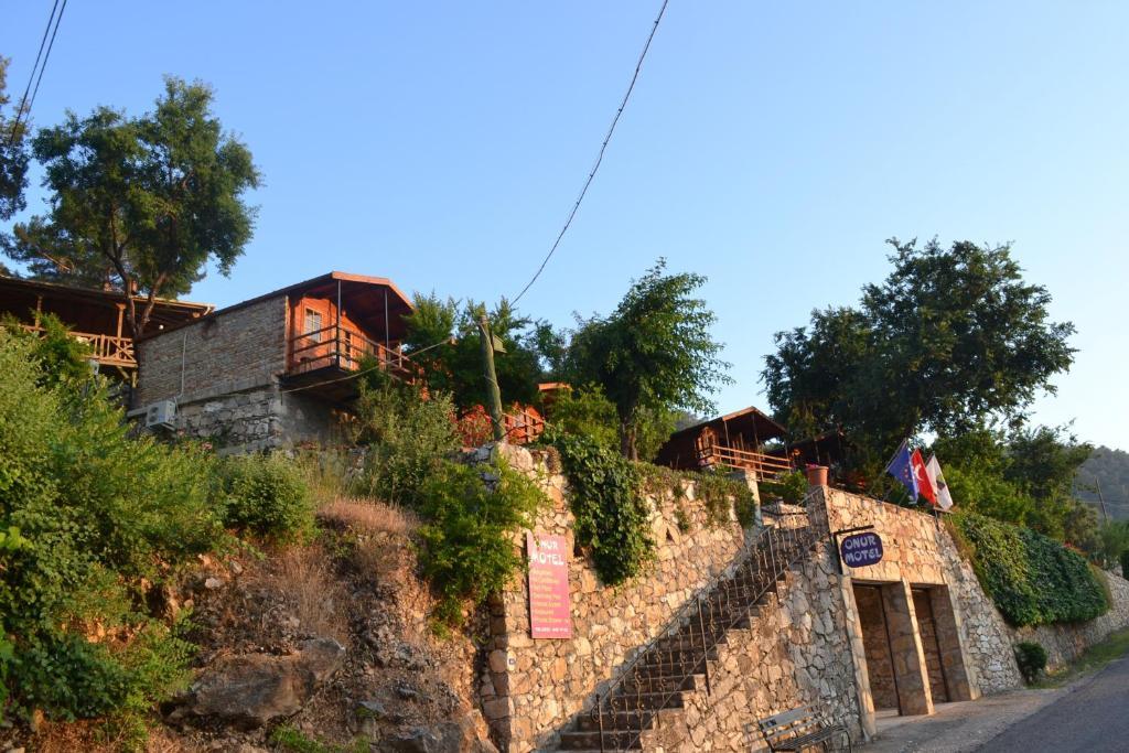 Onur Motel Фаралия Экстерьер фото